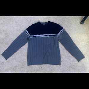 Navy blue sweater by Arizona Jean Company